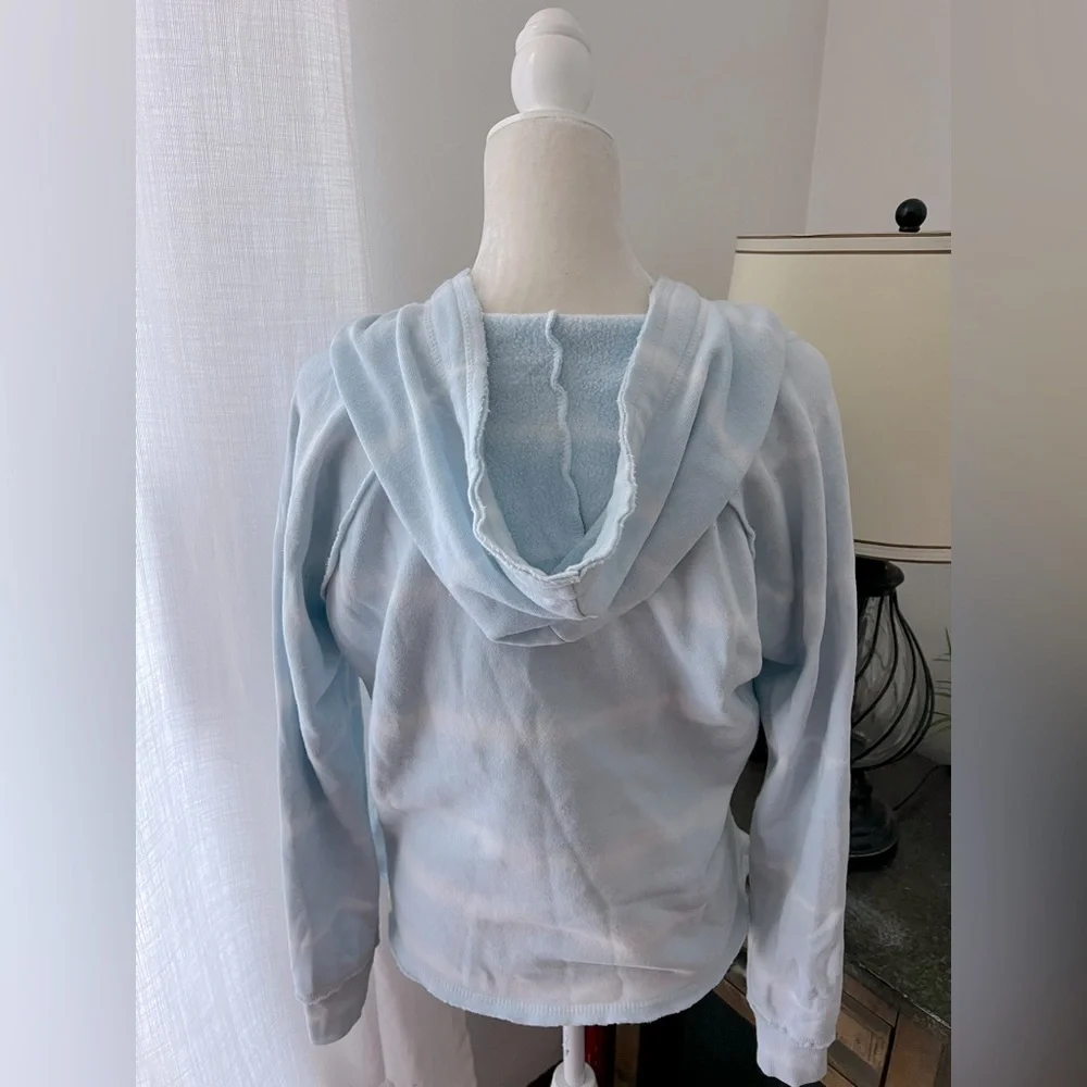 Ocean drive Light Blue tie dye Hoodie - Picture 5 of 7